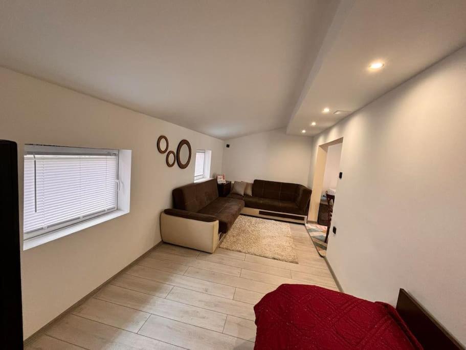 Nice House Near City Center Of Ruse Bagian luar foto